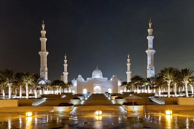 Full Day Abu Dhabi City Tour + BAPS Mandir Visit, guide transfer - The rules for Sheikh Zayed Grand Mosque, and why they matter