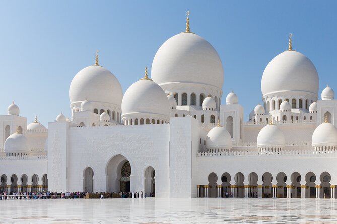 Full Day Abu Dhabi City Tour Sheikh Zayed Grand Mosque from Dubai - Key things that make this tour work