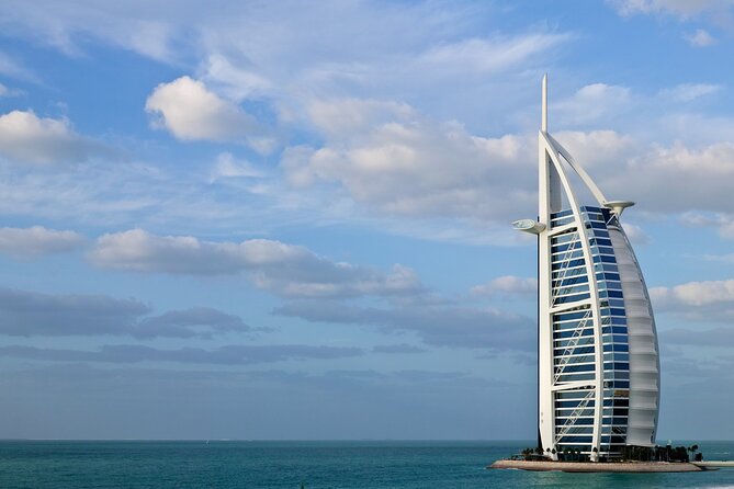 Full-Day Guided Tour to Dubai City - Dubai First Stop: Old Traditions and Modern Dubai, in One Day