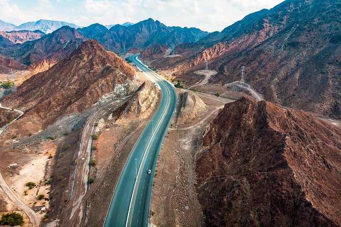 Full-Day Six Emirates Tour in a 4x4 Private Vehicle From Dubai - Al Bidya Mosque, Friday Market, and Fujairah Fort: Three Fujairah Stops That Add Texture