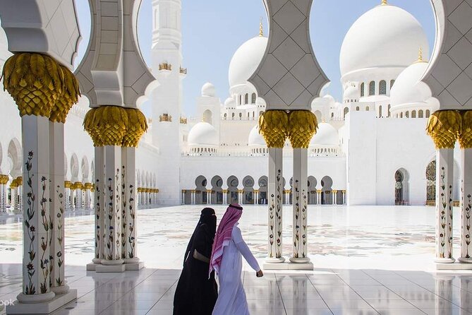Guided Abu Dhabi City Tour from Dubai - Sheikh Zayed Grand Mosque Center: One Hour Among 82 Domes