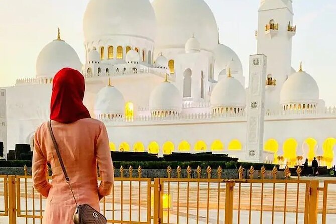 Guided Abu Dhabi City Tour with Sheikh Zayed Grand Mosque - First Stop: Sheikh Zayed Grand Mosque Center