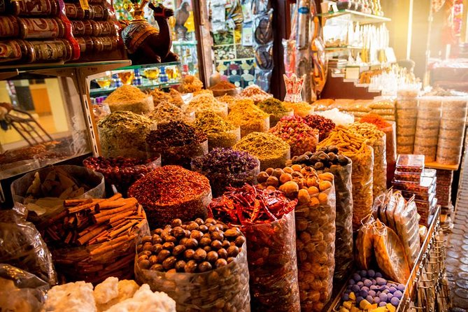 Guided private tour around Dubai! - Souks and the shopping side: how to make market time worth it