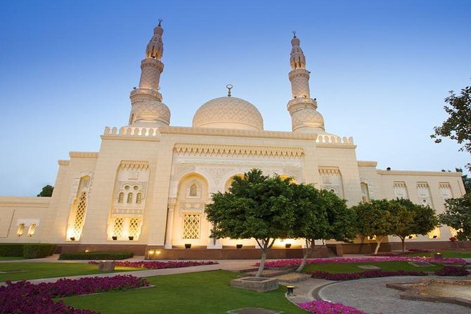 Half Day Dubai City Tour - A smart half-day mix of old Dubai and big modern set pieces