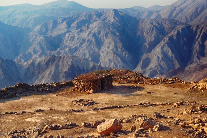 Hatta Heritage Village Tour from Dubai With Kayaking - Timing and Group Size: Why Max 14 Travelers Feels Like the Sweet Spot