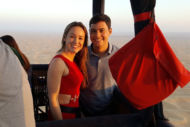 Hot Air Balloon Ride Over Dubai Desert inlcuding Transfers - Key points to know before you go