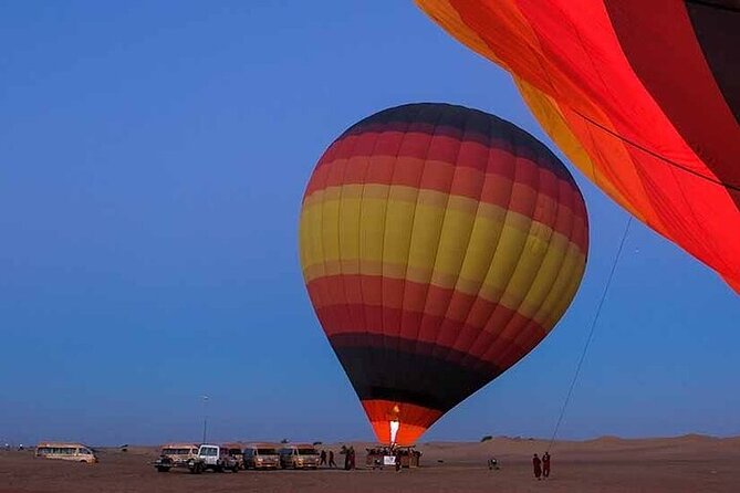 Hot Air Balloon Sunrise Tour with free transport in Dubai - Who this sunrise balloon tour suits best