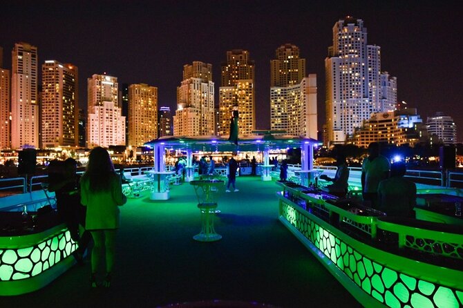 Luxury 7 Star Mega Yacht Dinner Cruise With international Buffet - The route: Dubai Marina, JBR, Blue Waters, Palm, and Atlantis at night