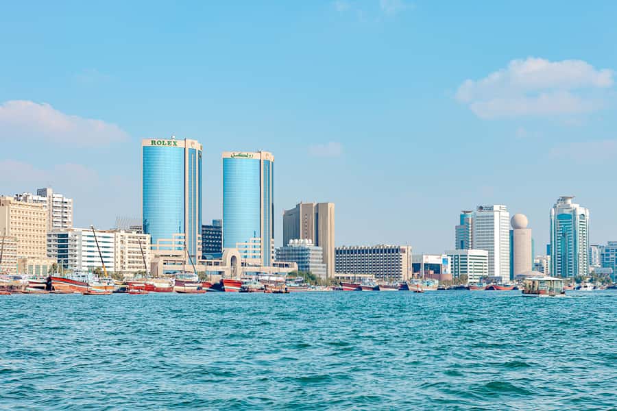 Magical Dubai 8-Hour Tour with Burj Khalifa Experience - Palm Jumeirah: the scenic stop in front of Atlantis