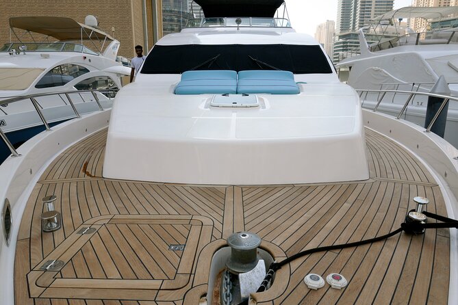 Majesty 77ft Diamond Dust — Dubai's best yacht rental - Price per group: when $2,232.95 feels fair (and when it won’t)
