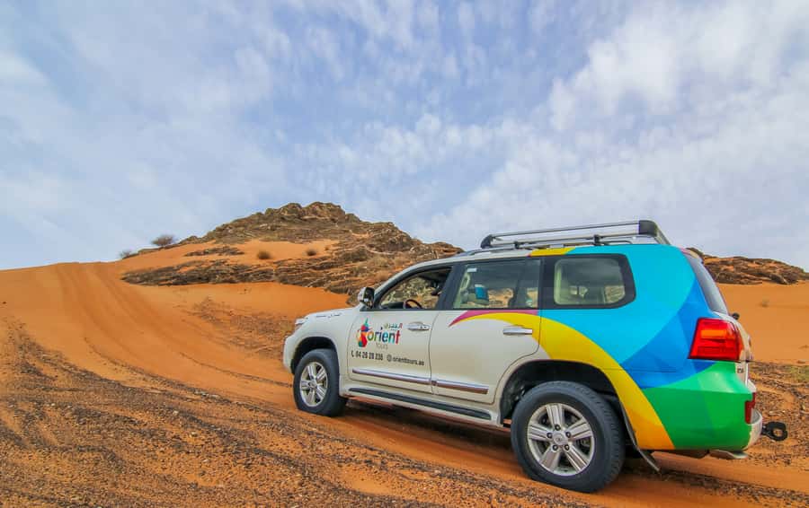 Mleiha Desert Safari with Sandboarding, Stargazing & Dinner - Stargazing After Sunset, Planets, Constellations, and One Big Surprise