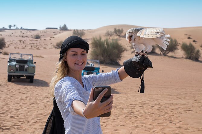 Morning Falconry & Nature Desert Safari with Transfers from Dubai - A Desert Morning With Falconry That Feels Practical