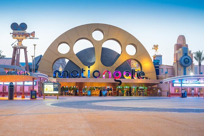 Motiongate Theme Park with Private Transfer - Key points at a glance