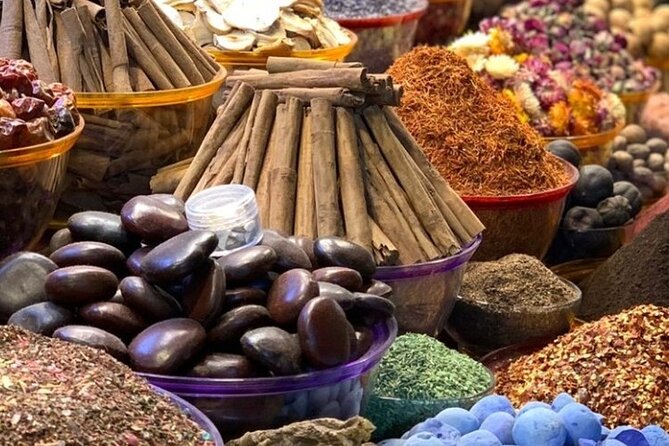 Old Dubai tour: Local Market, Tasting, Dubai creek with Abra ride - Dubai Museum inside Al Fahidi Fort, before-oil life in scenes