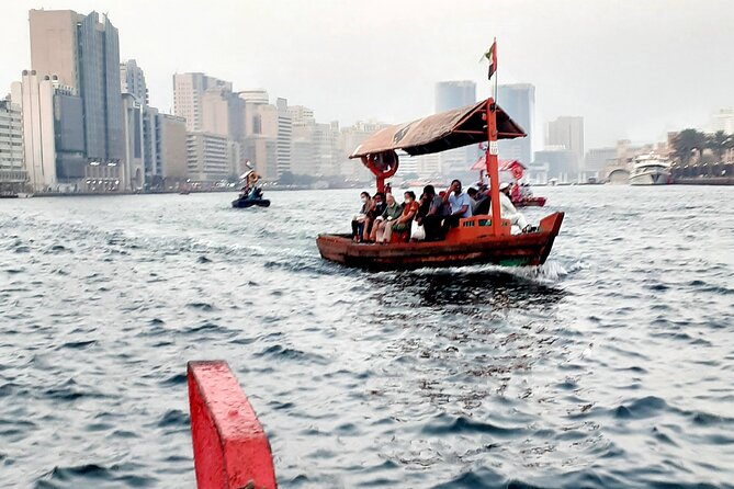 Old Dubai tour: Local Market, Tasting, Dubai creek with Abra ride - Old Souk time in Bur Dubai, a shopping stop with stories