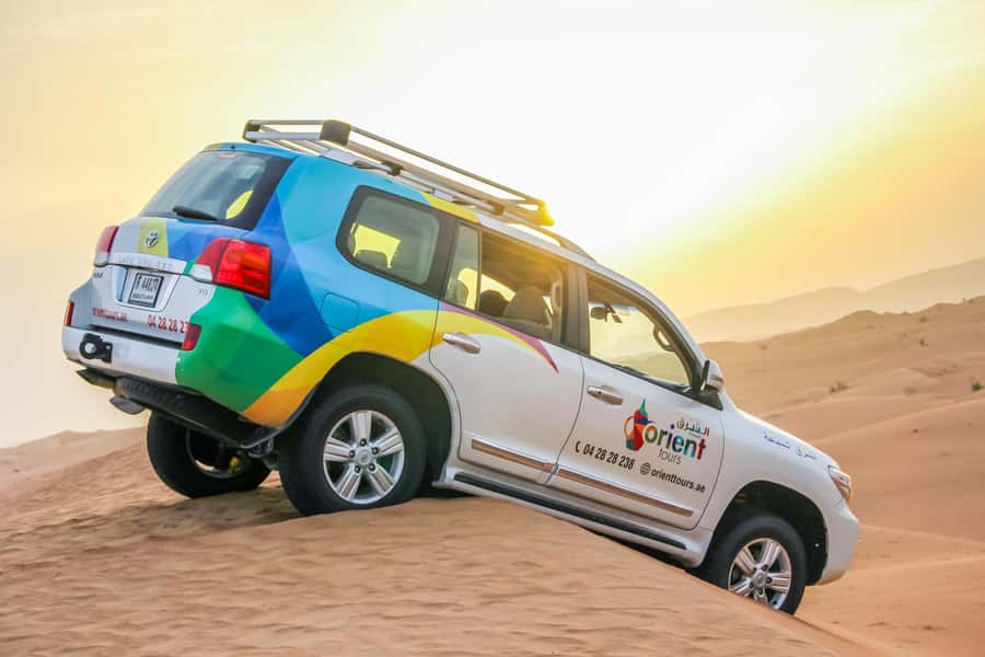 Overnight Dubai Desert Safari with BBQ Dinner - Henna, Shisha Notes, and Local Snacks Before the Shows