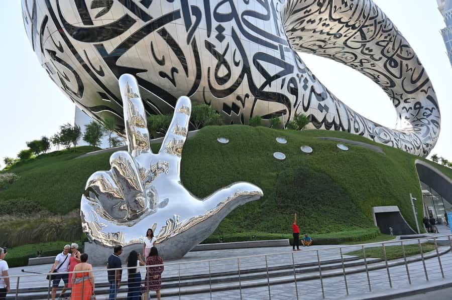 Premium Dubai City Sightseeing Tour in SUV - Why this 7-hour Dubai SUV tour is a smart use of time
