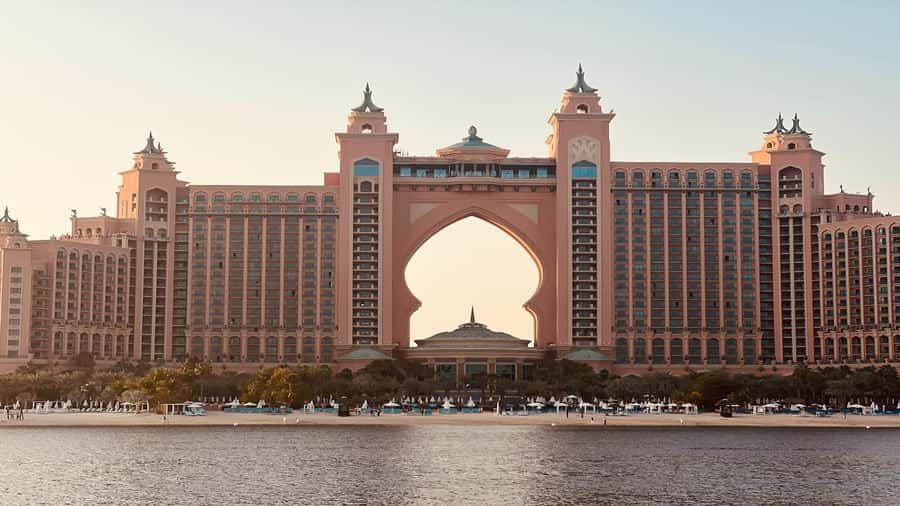 Premium Dubai City Sightseeing Tour in SUV - Al Fahidi Fort: the heritage anchor of the day