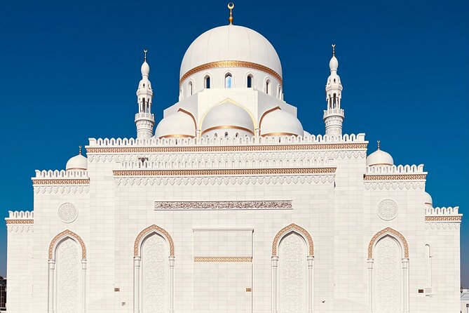 Premium Full Day Dubai City Sightseeing Tour - Palm Jumeirah waterfront and Za’abeel Palace photo time