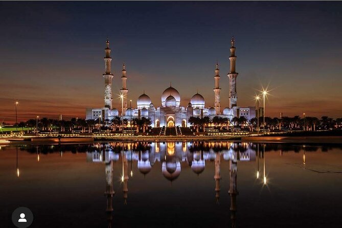 Premium Half Day Abu Dhabi Grand Mosque Tour from Dubai - Crowds, photos, and how to use your two hours well