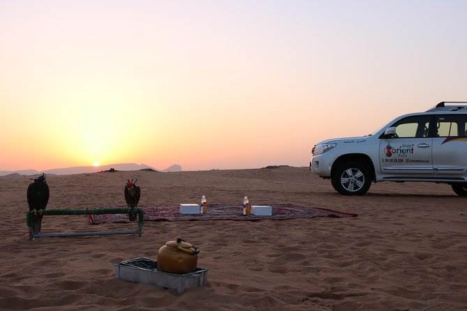 Private 4x4 Sunrise and Wildlife Experience in the Desert - Al Qudra Lakes sunrise: coffee, dates, and water views