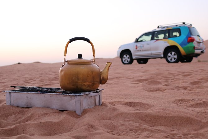 Private 4x4 Sunrise and Wildlife Experience in the Desert - What you actually get: included food, drinks, and photo moments