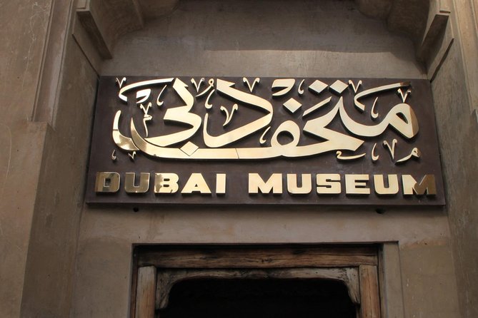 Private 5 hours Dubai city tour - Pass by the Palace, then the downtown mega-zone: Dubai Mall, Museum of the future, Burj Khalifa