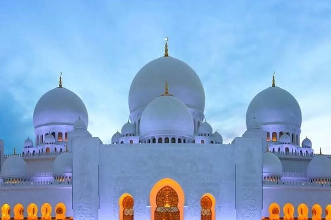 Private Abu Dhabi City Sightseeing Tour - Emirates Palace Mandarin Oriental stop: a quick, scenic break