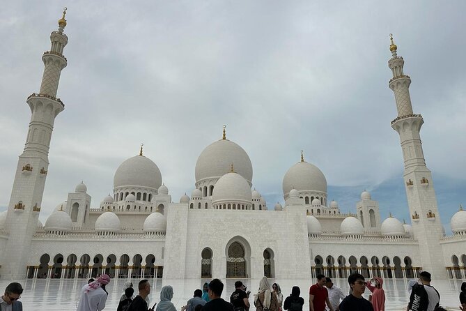 Private Abu Dhabi City Tour with Grand Mosque and Palace Visit - Price and what $234.44 really buys you