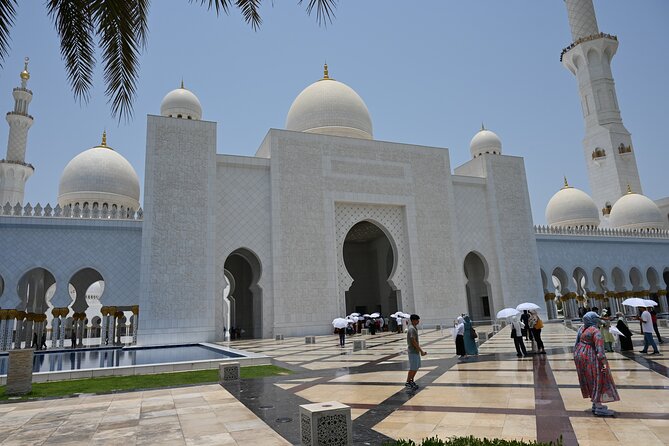Private Abu Dhabi Sightseeing Tour from Dubai - Price and value: what you truly pay for