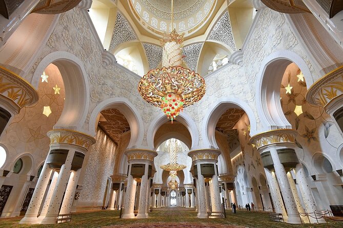 Private Abu Dhabi Tour & Grand Mosque and Baps Temple - Emirates Heritage Village: Why Friday Noon Timing Changes Everything