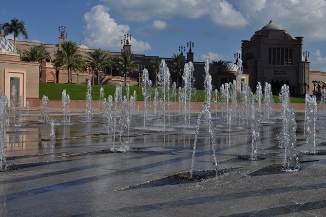 Private Abudhabi City Tour from Dubai - Miraj Islamic Art Centre: short stop, focused atmosphere