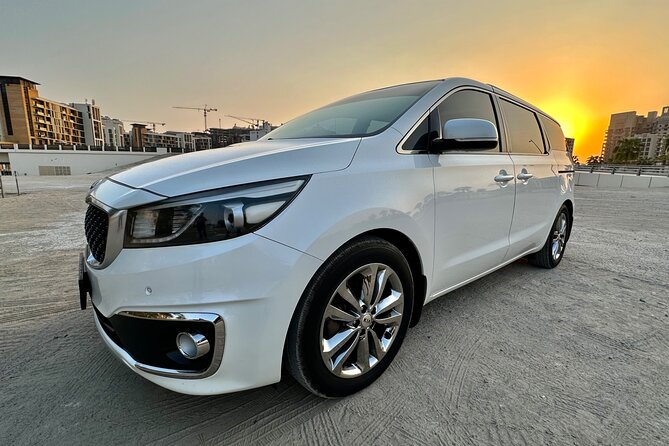 Private Chauffeur Service in Dubai - Price and Value: $199 for Up to 6, Plus Fees That Matter