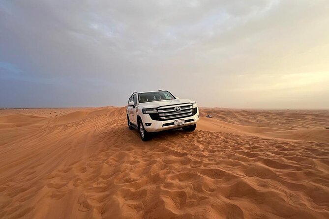 Private Desert Safari Dubai Tour With Dune Bashing and BBQ Dinner - Dune Bashing in Red Sands: How It Feels, How It’s Managed, and Photo Timing
