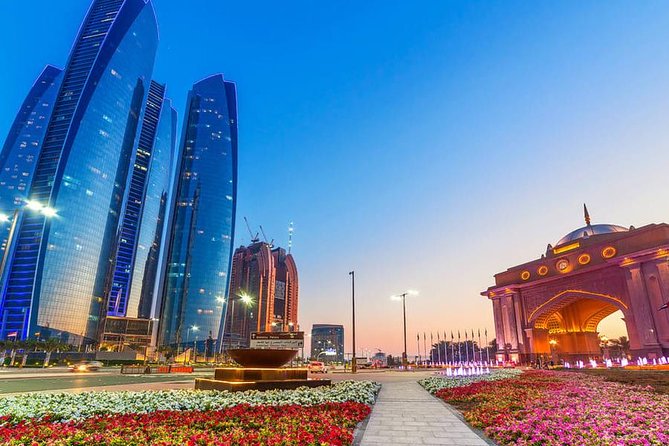 Private Full Day Abu Dhabi City Tour with Pick Up - Sheikh Zayed Grand Mosque: the highlight that makes the trip click