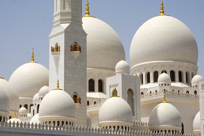 Private Full Day Tour Abu Dhabi City, Grand Mosque & Palace - Sheikh Zayed Grand Mosque: dress smart, take your time, and plan for the photos