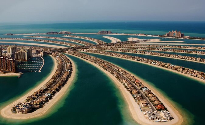 Private Luxury Yacht cruise around Atlantis and Dubai Marina - Dubai Marina To Atlantis: How This Private Yacht Cruise Works