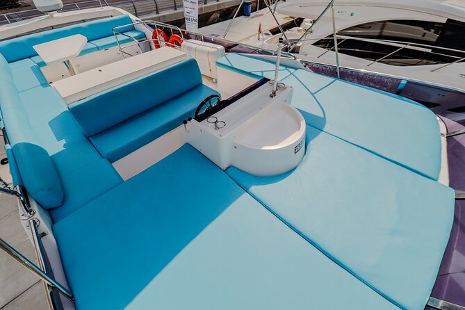Private Luxury Yacht cruise around Atlantis and Dubai Marina - Service and Crew: Professional, Friendly, and Built for Celebrations
