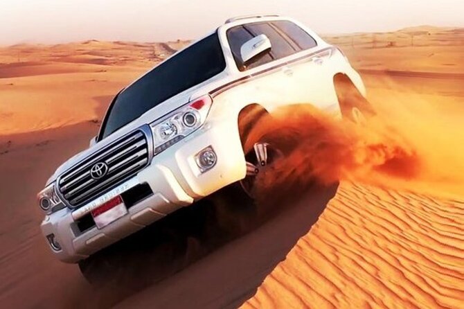 Private Premium Desert Safari 4x4 Vehicle with BBQ Dinner - DUBAI - Sunset photos in the dunes: when you should be ready