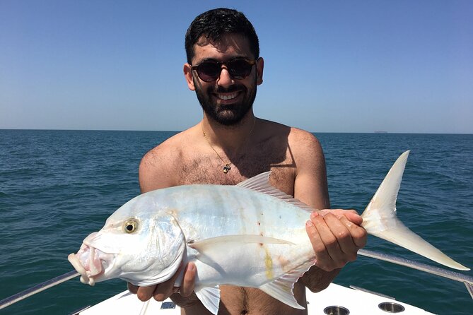 Private Regular Fishing Trip in Dubai - What you can catch in Dubai, and the afternoon size tradeoff