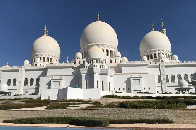Private Sheikh Zayed Grand Mosque Tour - What you will actually do at the Sheikh Zayed Grand Mosque Center