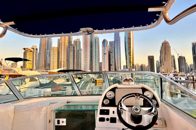 Private Small-Group Dubai Marina Boat Tour - Cruising Dubai Marina and Around the Palm, Including Atlantis Palm