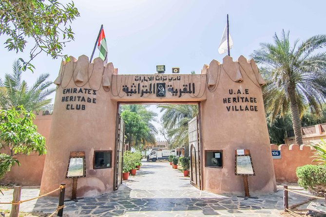 Private Tour: Abu Dhabi Full-Day City sightseeing with Transport from Dubai - Lunch and shopping at Central Souq: what is included and what you pay for