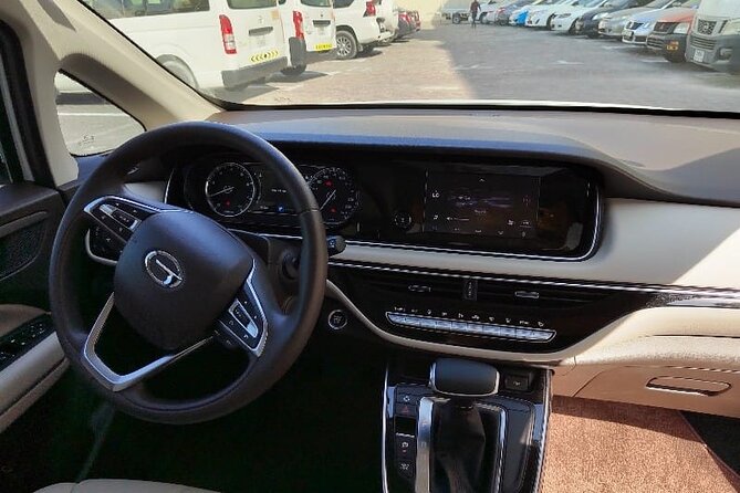 Private Transfer In Dubai - Private transportation for your group, plus vehicle size options