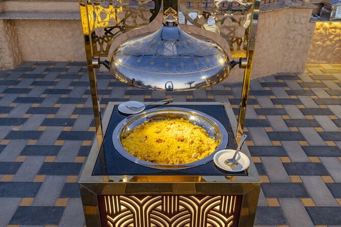 Private Vegan and Vegetarian Friendly Safaris Dubai - Fire show, Tanoura dance, and belly dance under desert skies