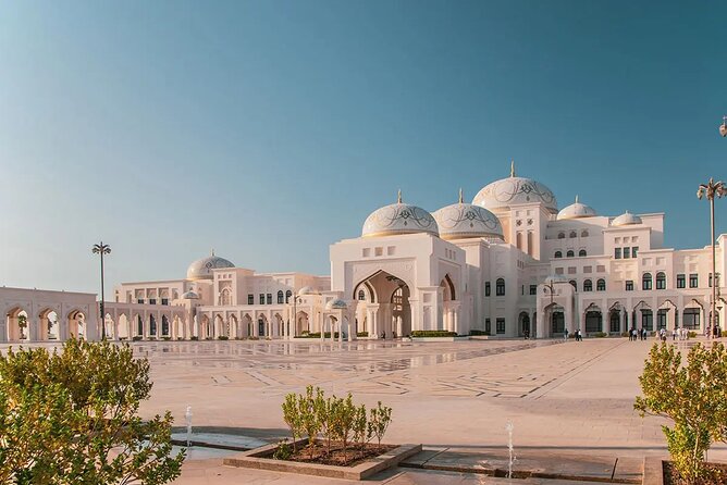 Qasr Al Watan Entry Ticket in Abu Dhabi - Using the mobile ticket and planning your 3-hour flow