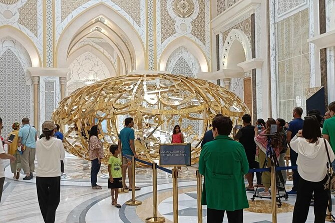 Qasr Al Watan Entry Ticket in Abu Dhabi - Comfort and cleanliness: the kind of details that matter