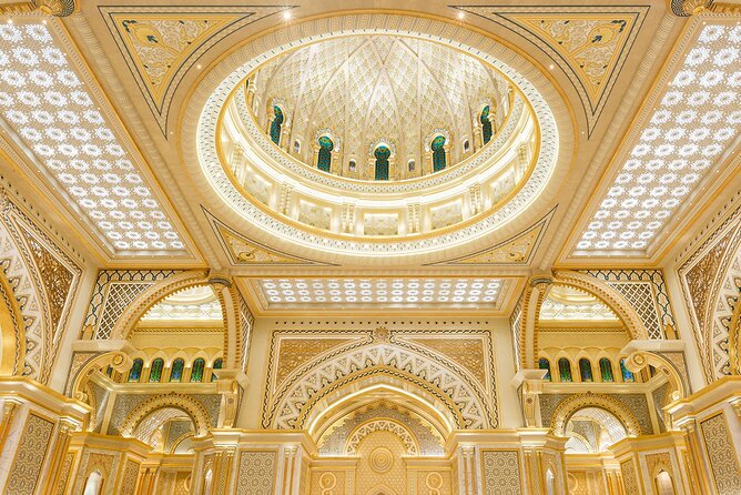 Qasr Al Watan Presidential Palace Abu Dhabi Ticket - Views and atmosphere: why the palace feels family-friendly without being childish