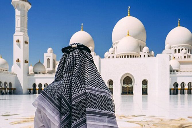 Shared Full Day Guided Tour Visit to Abu Dhabi - Heritage Village and Dates Market: small stops that feel real
