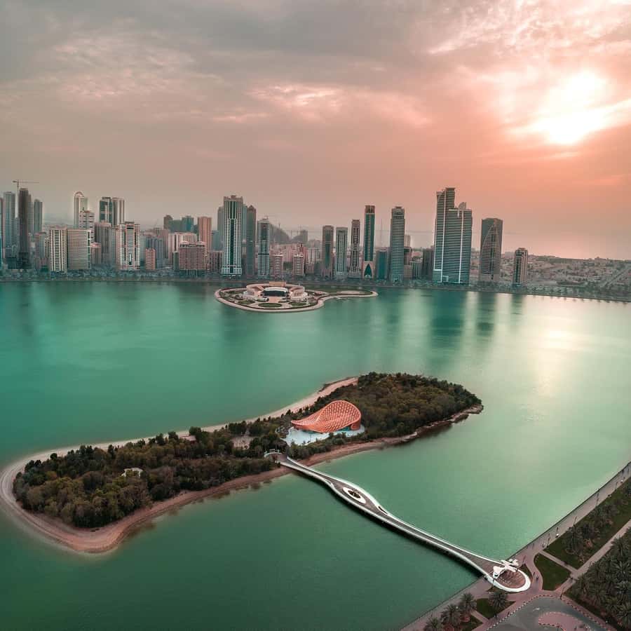 Sharjah: Al Noor Island and Butterfly House Entry Ticket - The café break you actually need